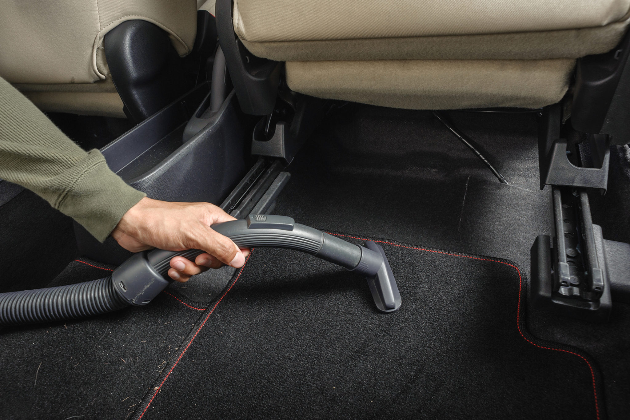 3 Best Car Vacuum Cleaners