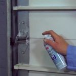 how to lubricate garage doors