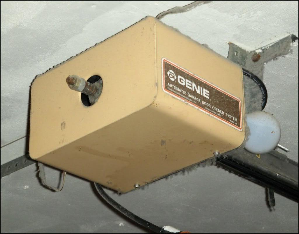 Why you should replace garage door opener made before 1993