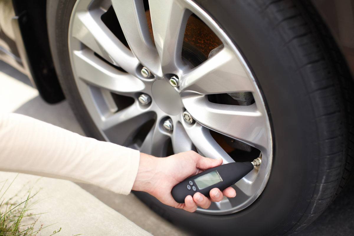 Tire Pressure Matters 8 Best Tire Pressure Gauges Expert Reviews and