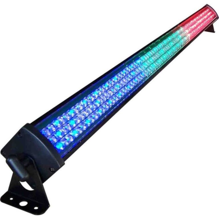 LED Lighting Understanding the Power Consumption How Many Amps Does an LED Light Draw? Garage