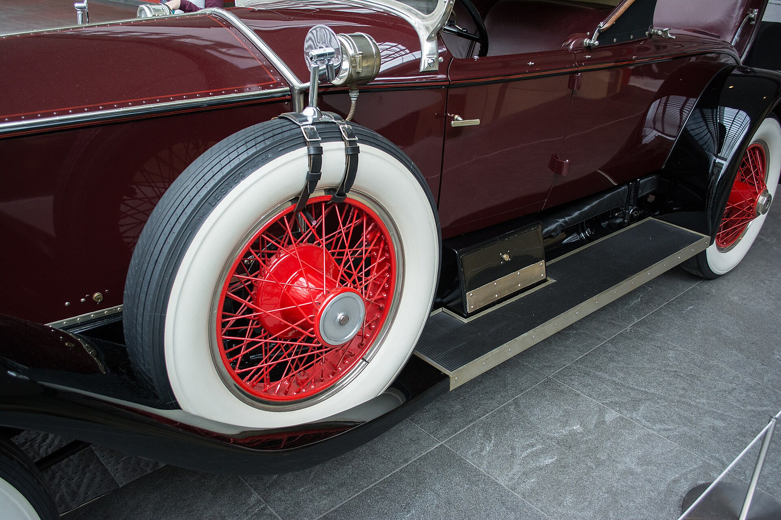 Close view of a vintage car running board